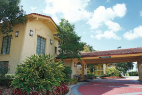 Отель Baymont by Wyndham Houston La Porte  Ла Порт